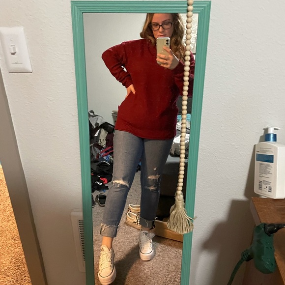 Meet your Posher, Kelsey - Picture 3 of 5